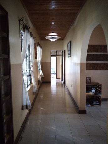 Imagen de los interiores del Hotel Jutland Lodge Moshi. Foto 15