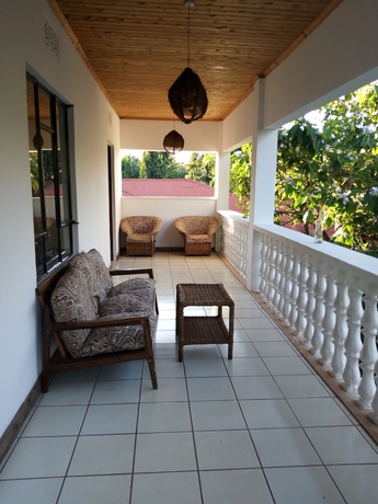Imagen de los exteriores del Hotel Jutland Lodge Moshi. Foto 13