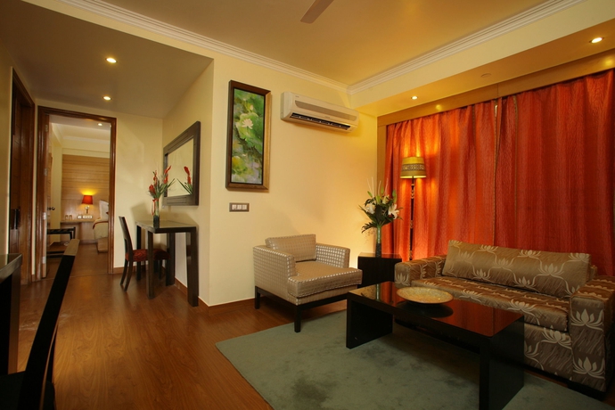 Imagen de los interiores del Hotel J&uuml;sta Panchsheel Park. Foto 11