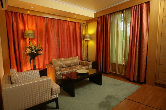 Imagen de los interiores del Hotel J&uuml;sta Panchsheel Park. Foto 13