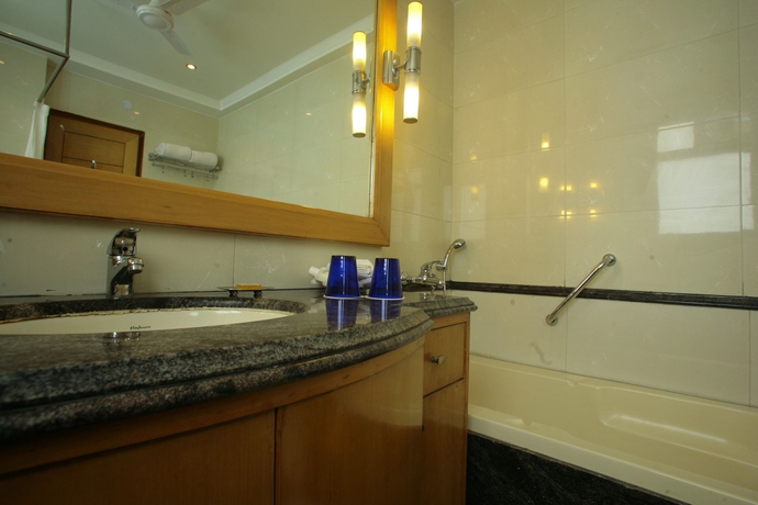 Imagen de la habitación del Hotel J&uuml;sta Panchsheel Park. Foto 4