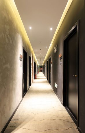 Imagen de los interiores del Hotel Jvs Railway Station 2nd Branch. Foto 12