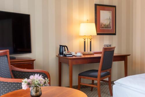 Imagen de la habitación del Hotel Jw Marriott Berlin. Foto 8