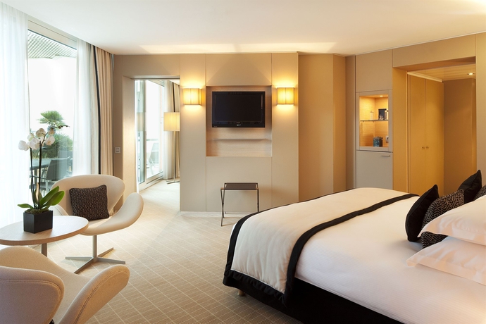 Imagen de la habitación del Hotel Jw Marriott Cannes. Foto 4