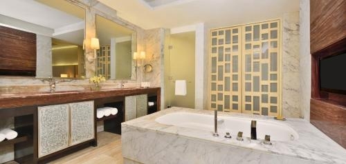 Imagen de la habitación del Hotel Jw Marriott Chandigarh. Foto 8