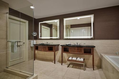 Imagen de la habitación del Hotel Jw Marriott Chicago. Foto 9