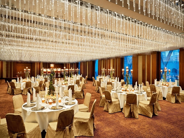 Imagen de los interiores del Hotel Jw Marriott Frankfurt. Foto 11