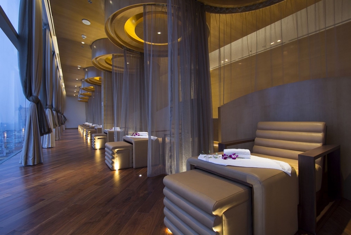 Imagen de la piscina del Hotel Jw Marriott Hanoi. Foto 16