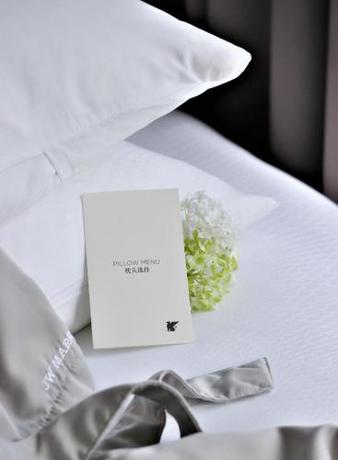 Imagen de la habitación del Hotel Jw Marriott Hong Kong. Foto 17