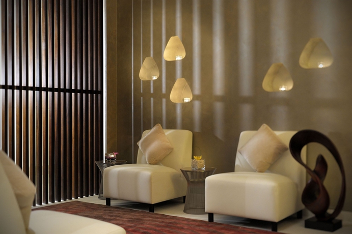 Imagen de la piscina del Hotel Jw Marriott Marina. Foto 16