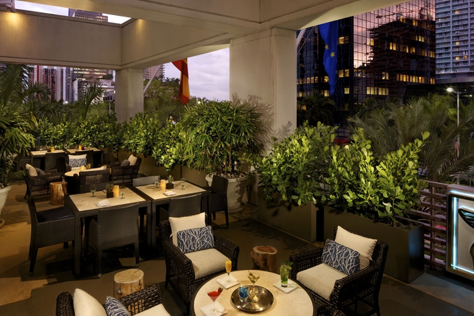 Imagen del bar/restaurante del Hotel Jw Marriott Miami. Foto 3