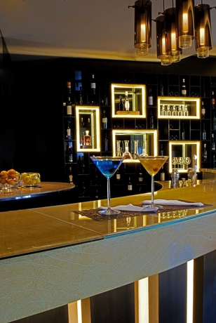 Imagen del bar/restaurante del Hotel Jw Marriott Mumbai Juhu. Foto 2