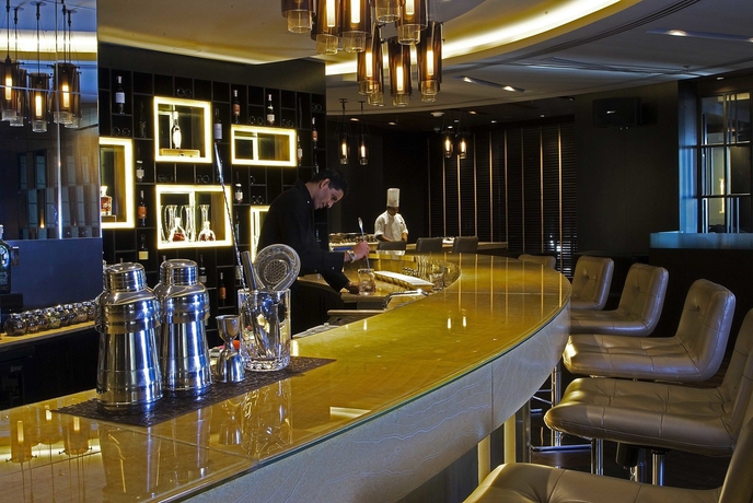 Imagen del bar/restaurante del Hotel Jw Marriott Mumbai Juhu. Foto 7