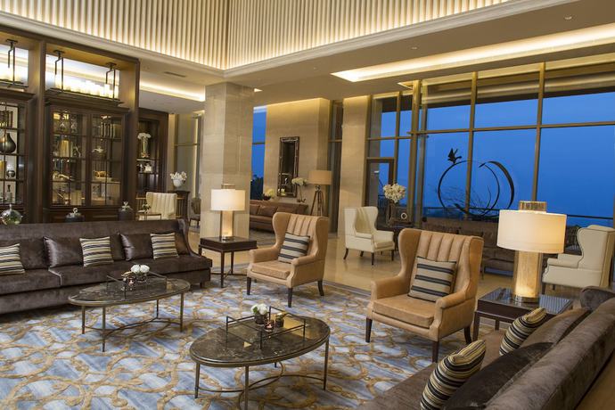 Imagen de los interiores del Hotel Jw Marriott Mussoorie Walnut Grove Resort & Spa. Foto 8