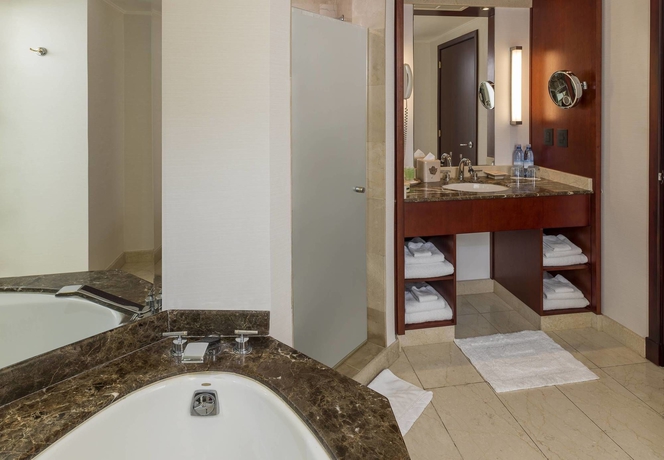 Imagen de la habitación del Hotel Jw Marriott Quito. Foto 7