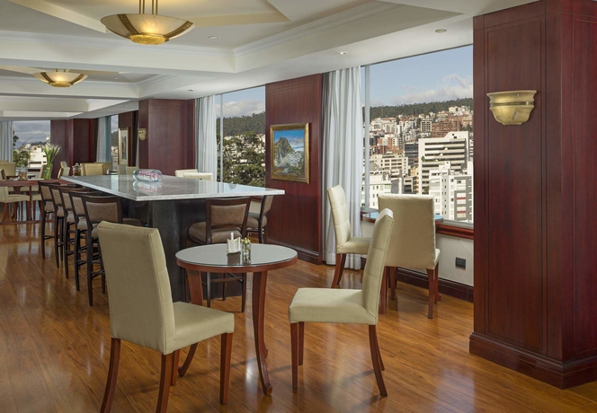 Imagen del bar/restaurante del Hotel Jw Marriott Quito. Foto 2