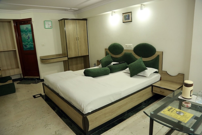 Imagen de la habitación del Hotel Jyoti, Bhopal. Foto 2