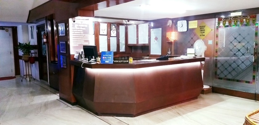 Imagen de los interiores del Hotel Jyoti, Bhopal. Foto 18