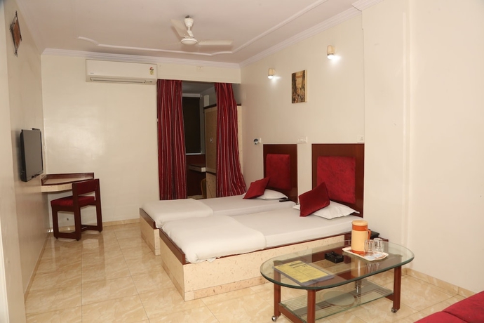 Imagen de la habitación del Hotel Jyoti, Bhopal. Foto 11