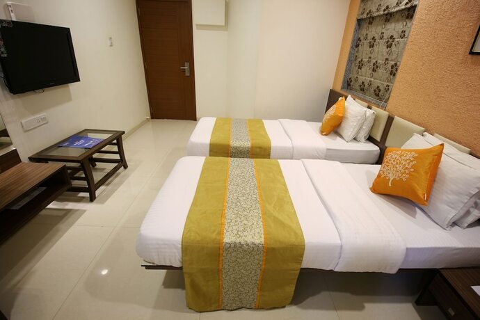 Imagen general del Hotel Jyoti, Rajkot. Foto 12