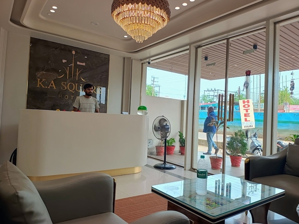 Imagen de los interiores del Hotel K A Square. Foto 12
