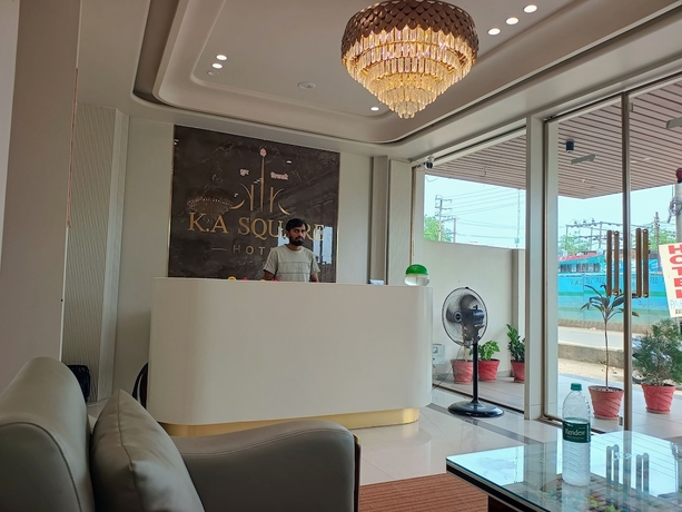 Imagen de los interiores del Hotel K A Square. Foto 13