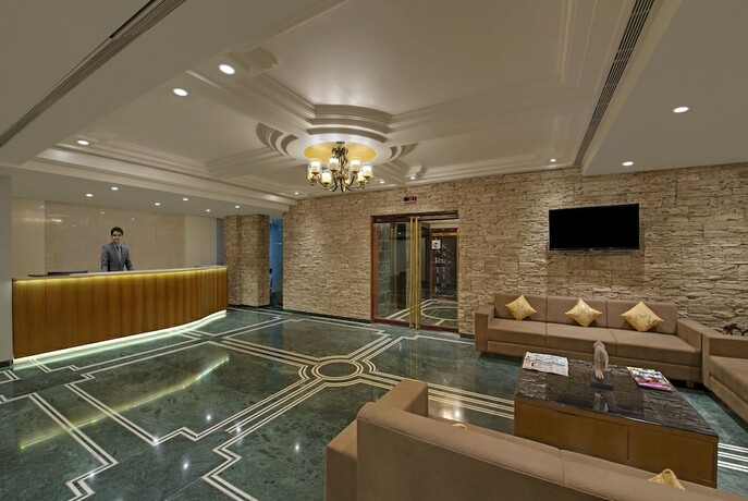 Imagen general del Hotel K K Beacon. Foto 7