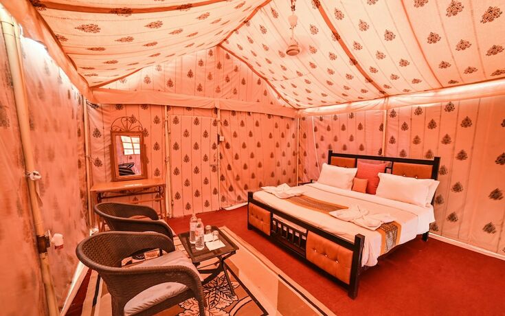 Imagen de la habitación del Hotel K K Resorts and Camp. Foto 16