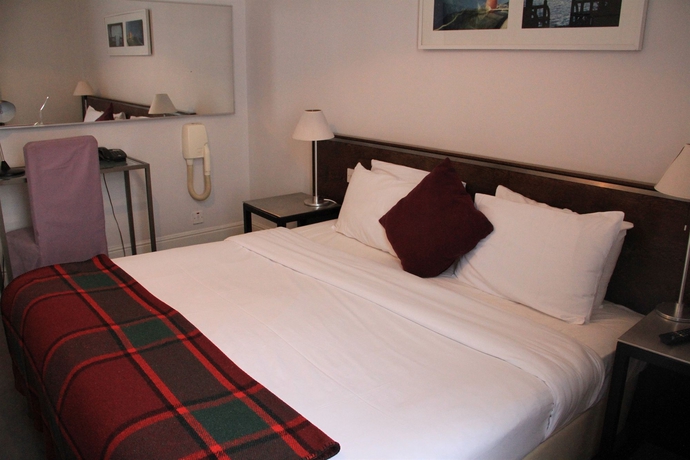 Imagen de la habitación del Hotel K Kensington. Foto 7