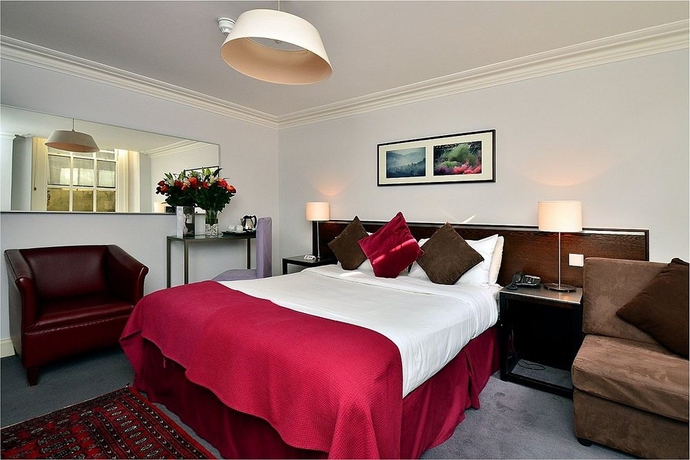 Imagen de la habitación del Hotel K Kensington. Foto 10