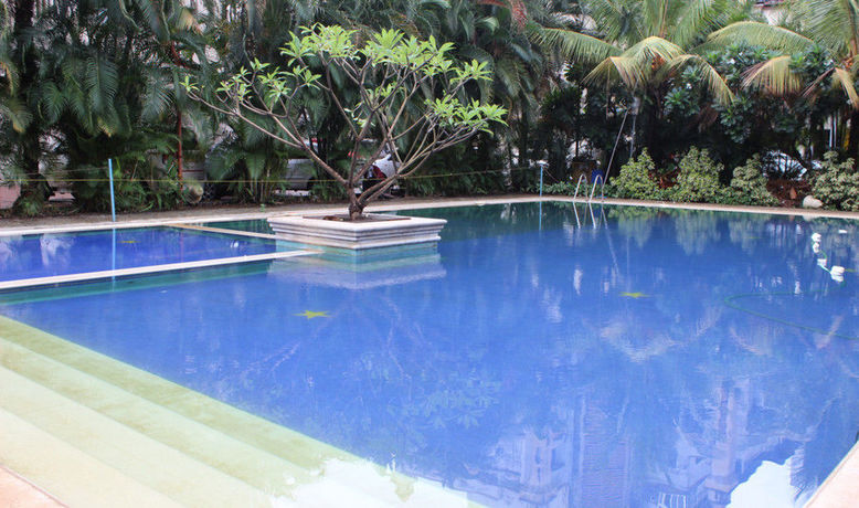 Imagen del bar/restaurante del Hotel K Stars. Foto 2