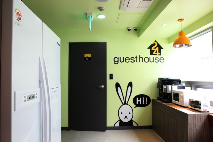 Imagen del bar/restaurante del Hotel K Stay Guest House. Foto 2