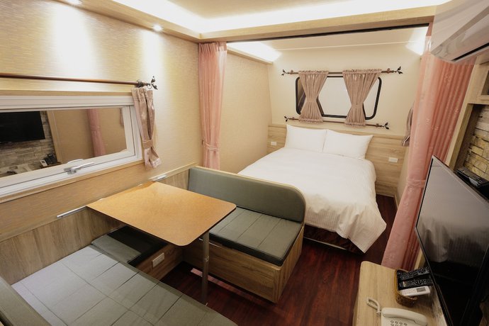 Imagen de la habitación del Hotel K-1. Foto 13
