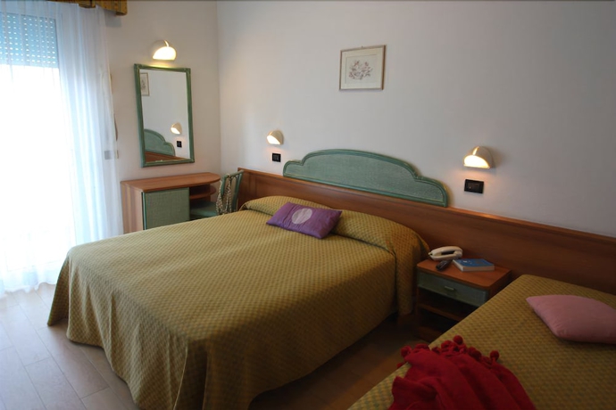 Imagen de la habitación del Hotel K2, Bellaria-Igea Marina. Foto 5