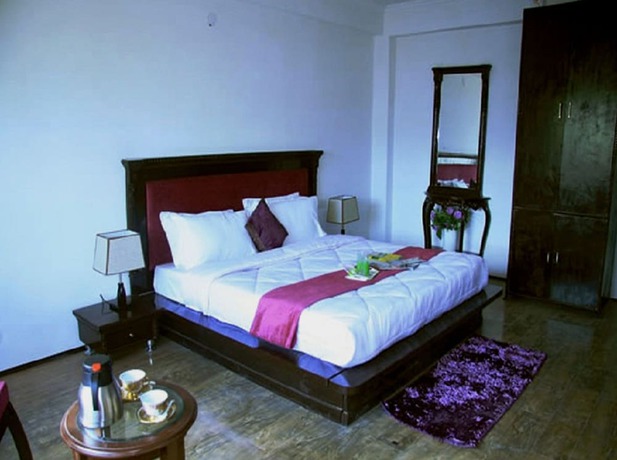 Imagen de la habitación del Hotel K2 Continental. Foto 10
