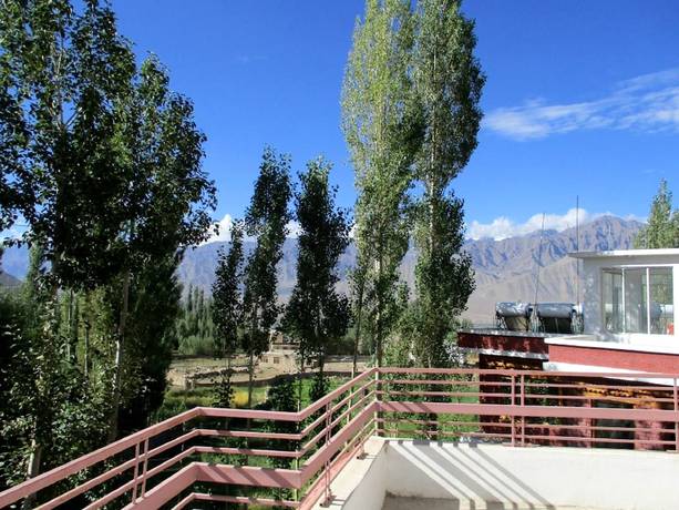Imagen de los interiores del Hotel K2 Continental. Foto 17