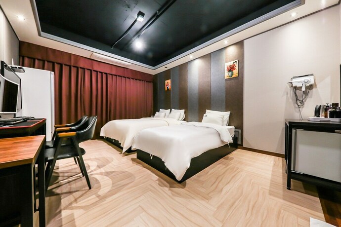 Imagen de la habitación del Hotel K2 Hotel. Foto 3