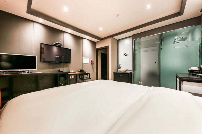 Imagen de la habitación del Hotel K2 Hotel. Foto 16