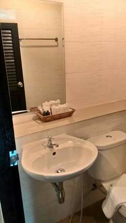 Imagen general del Hotel K2 Living Uttaradit. Foto 10