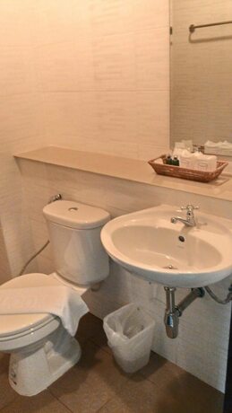 Imagen general del Hotel K2 Living Uttaradit. Foto 16