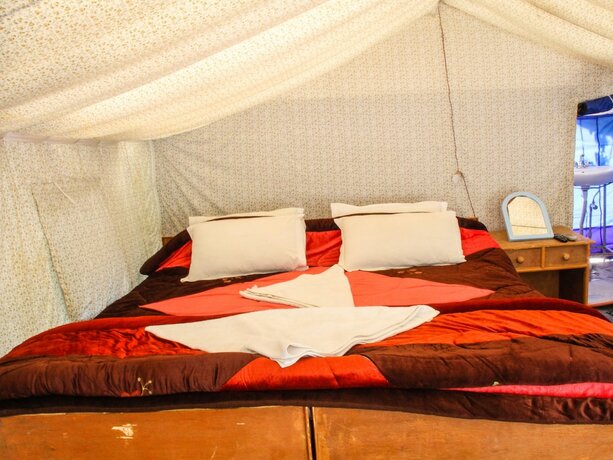 Imagen de la habitación del Hotel K2 Resort Camps. Foto 17