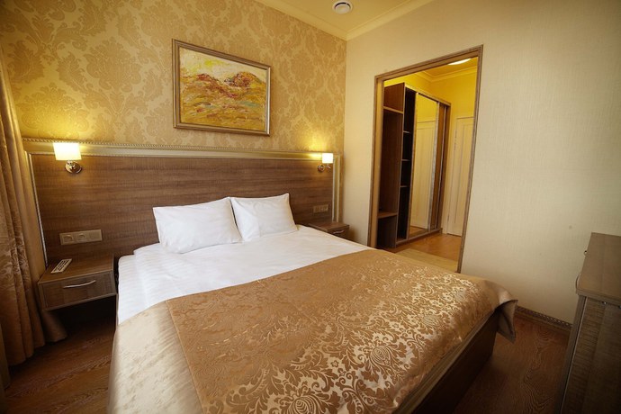 Imagen de la habitación del Hotel KA Royal. Foto 16