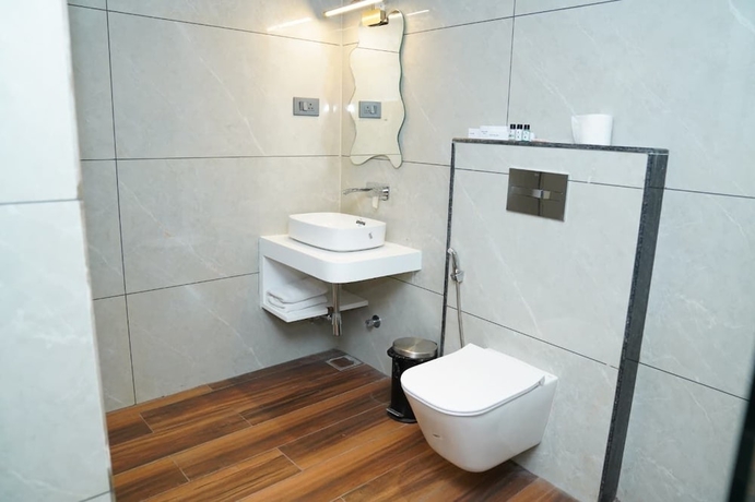 Imagen de la habitación del Hotel KAMA, Patna. Foto 3