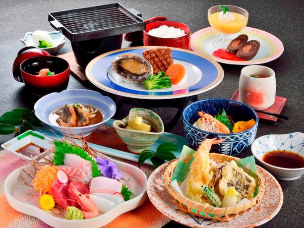 Imagen del bar/restaurante del Hotel KAMENOI Kamogawa. Foto 5