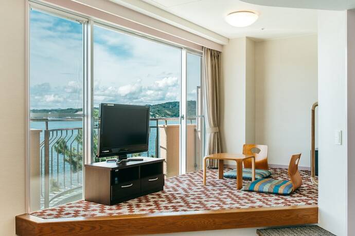 Imagen general del Hotel KAMENOI Kumano Tanabe. Foto 2