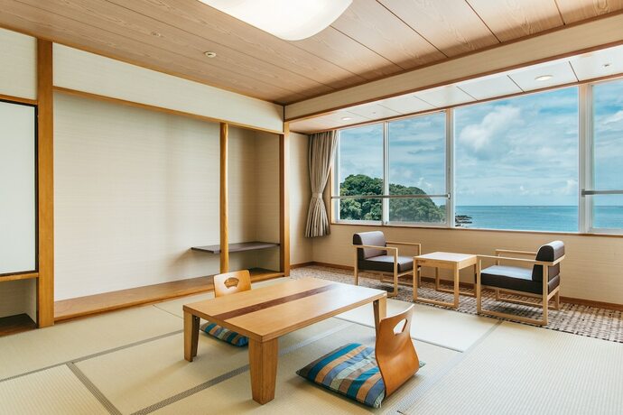 Imagen de la habitación del Hotel KAMENOI Kumano Tanabe. Foto 13