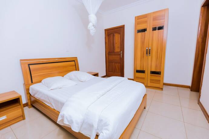 Imagen de la habitación del Hotel KAMI LUXURY APARETMENTS. Foto 15