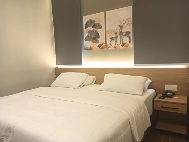 Imagen de la habitación del Hotel KARASKY HOTEL. Foto 1