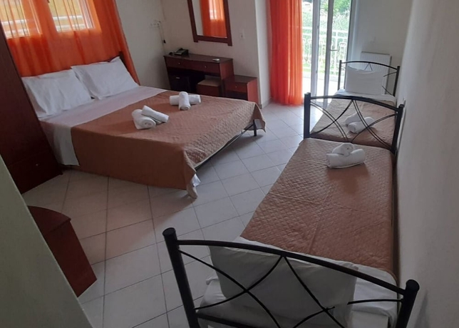 Imagen de la habitación del Hotel KASTRI HOTEL. Foto 16