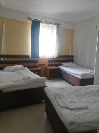 Imagen de la habitación del Hotel KAYRA OTEL. Foto 8